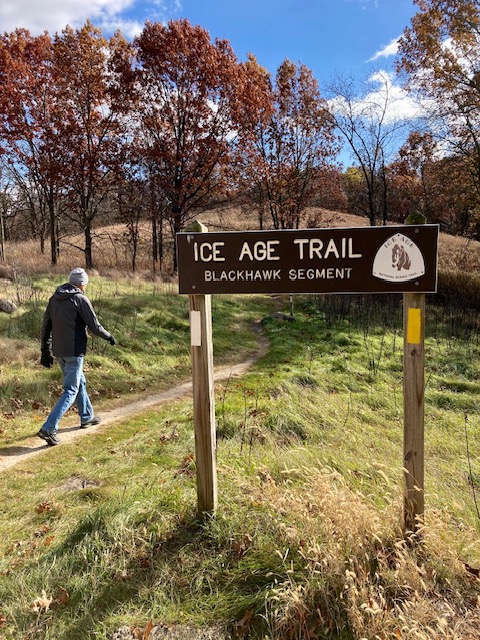 Hike Tumbled Rocks Trail | Devil's Lake State Park, Baraboo